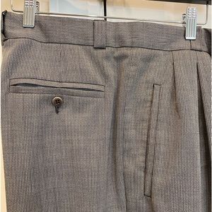 ZANELLA Men’s Wool Dress Pants light grey pleated Stefano. Waist 36” 28” Inseam